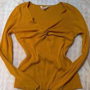 Cute Yellow Longsleeve